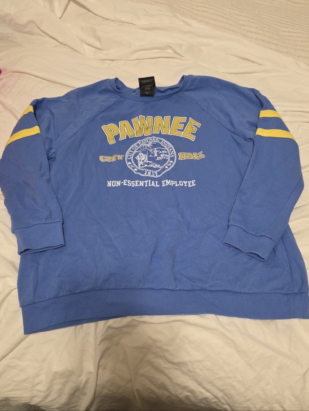 Torrid Pawnee Blue 'Non-Essential Employee' Crewneck Sweatshirt 0x